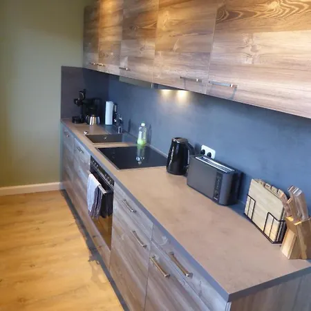 Gaestezimmer In Einer Thiele In * Rosswein